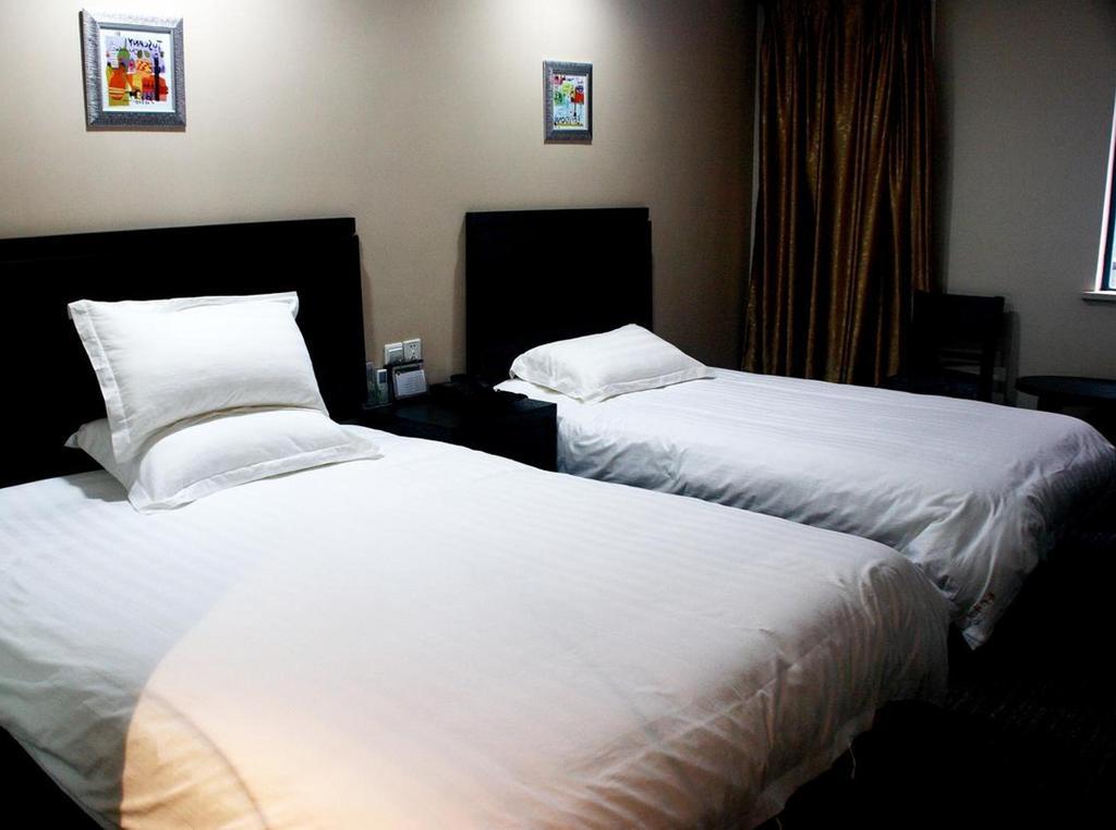 Elite Residence Shanghai 4*